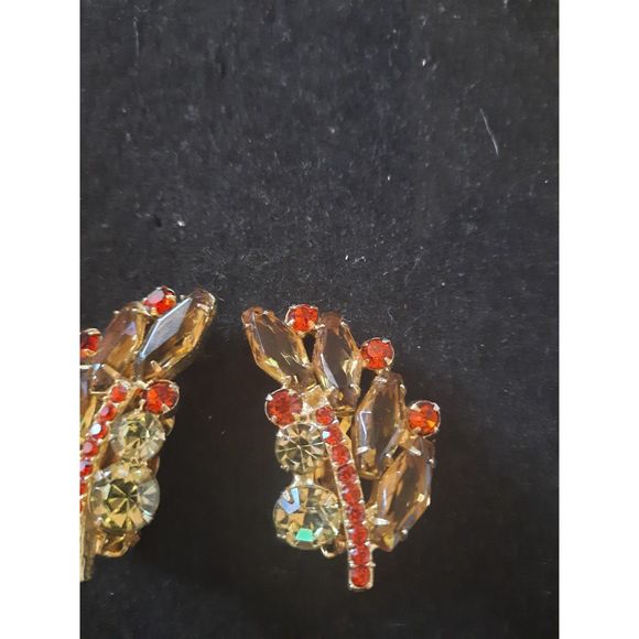 Juliana Coffin Shape Stone Clip On Earrings Vintage 1 Stone Missing - Picture 2 of 6